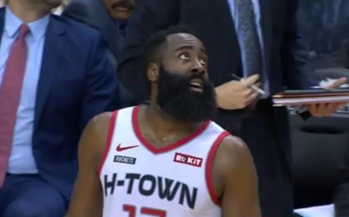  哈登20助攻盘活快船，威少替补砍25分  