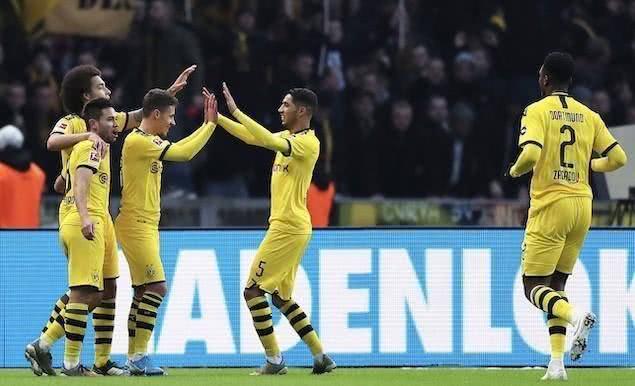  多特蒙德青春风暴席卷德甲，哈兰德戴帽助球队登顶  